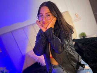 adult cam ValeriaMontclair