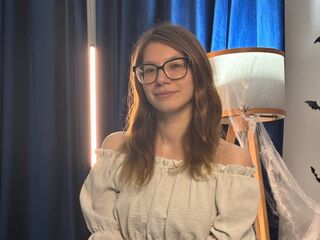 cam girl masturbating with dildo WilliemaeWittlin