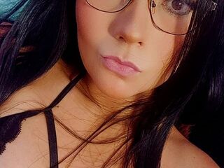 hot webcam photo ZairaMist