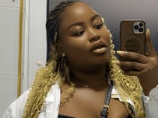 webcam chat ZaraLure