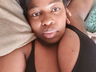 webcam strip tease show Zoleka