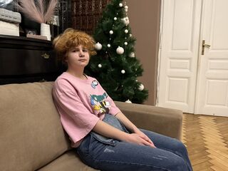 shower live cam ZyraMonroe